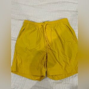 J crew men’s swim trunks small yellow